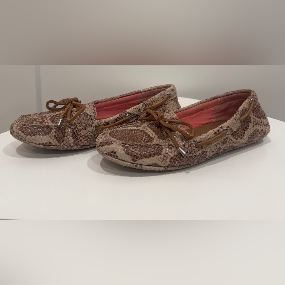 Sperry Tan and Brown Snake Print Boat Shoes Sz 7